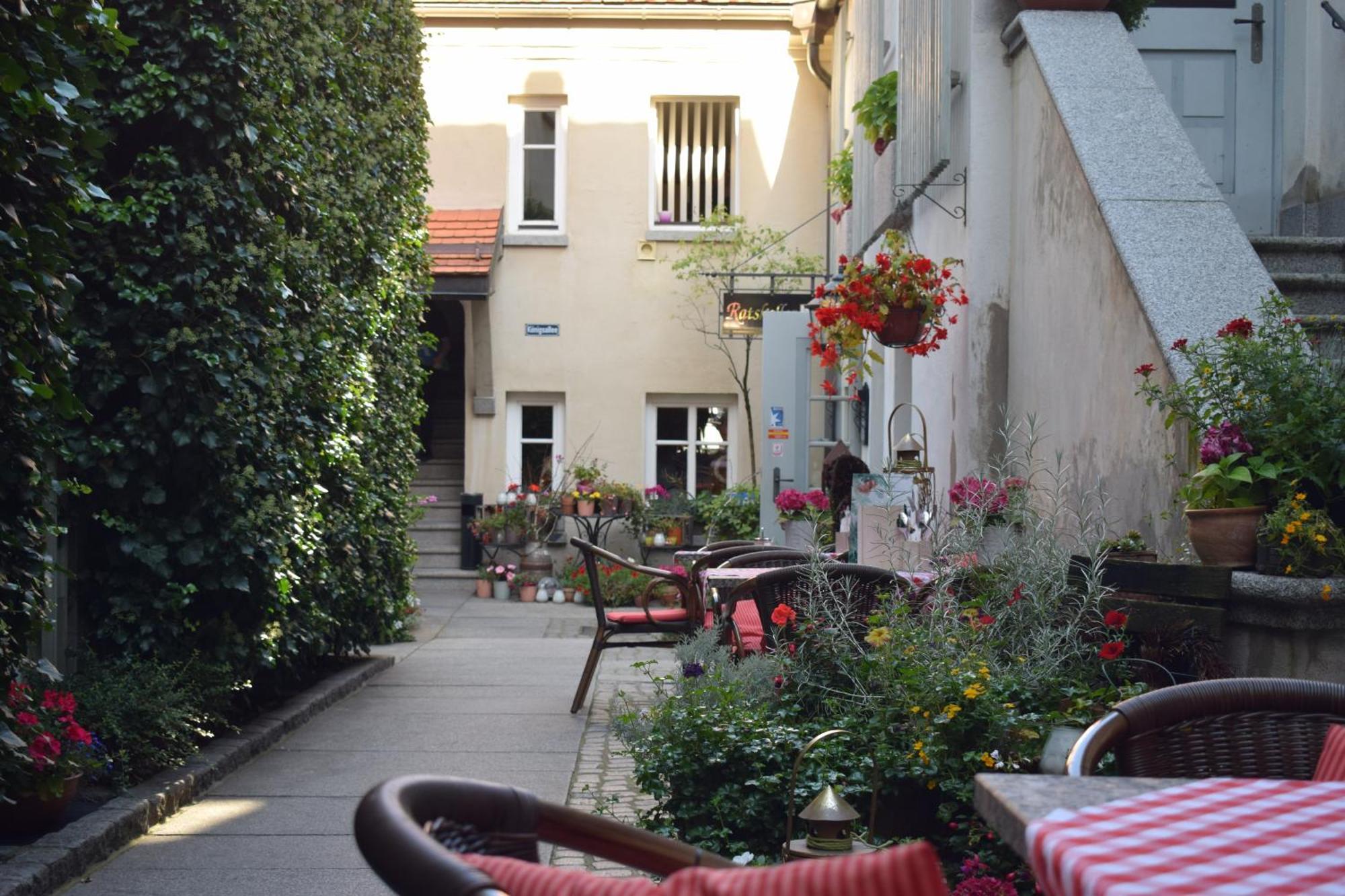 Akzent Hotel Goldner Hirsch Kamenz Exterior foto